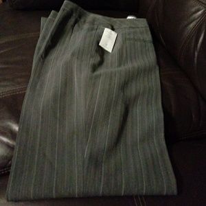 Nwot Bill Blass dress suit pants size 12